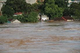 Quản lý lũ tổng hợp, một cách tiếp cận hiện đại và thực tế trong công tác phòng, chống và giảm nhẹ thiên tai do lũ lụt trên các lưu vực sông ở Việt Nam